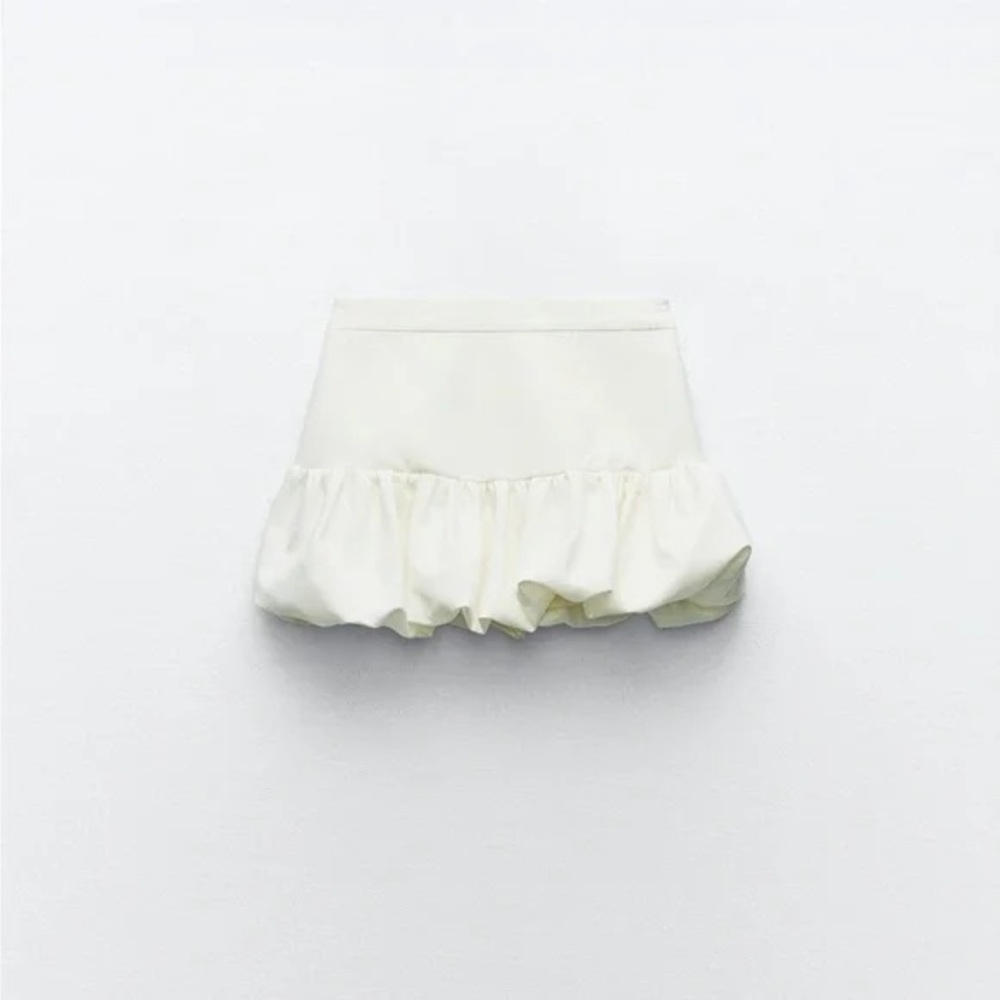 Zara  8310/351  off white bubble skirt